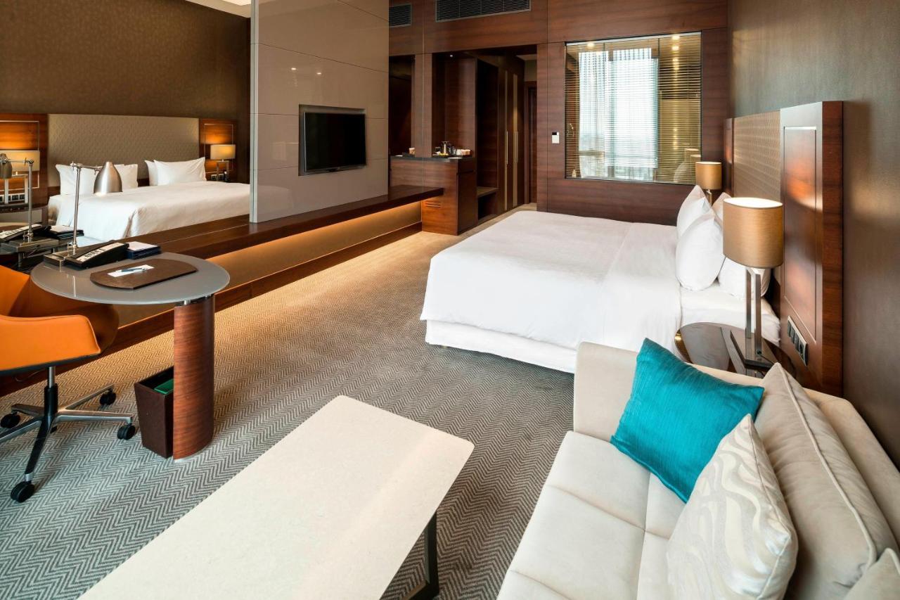 Sheraton Grand Istanbul Atasehir Exterior photo