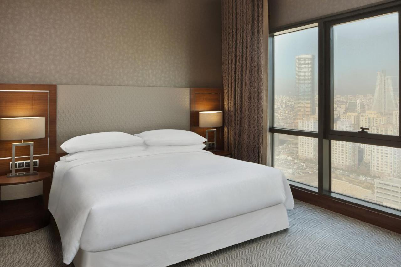 Sheraton Grand Istanbul Atasehir Exterior photo