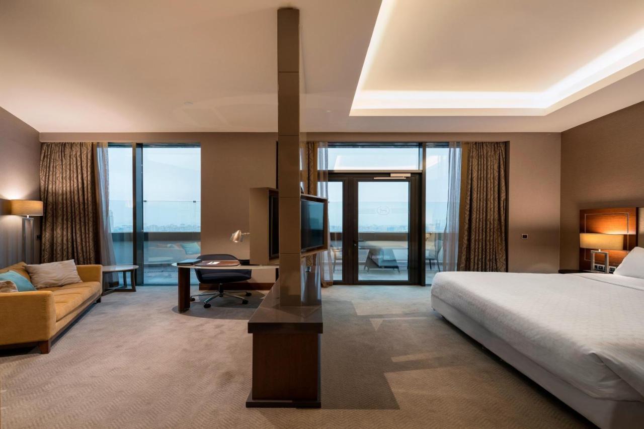 Sheraton Grand Istanbul Atasehir Exterior photo