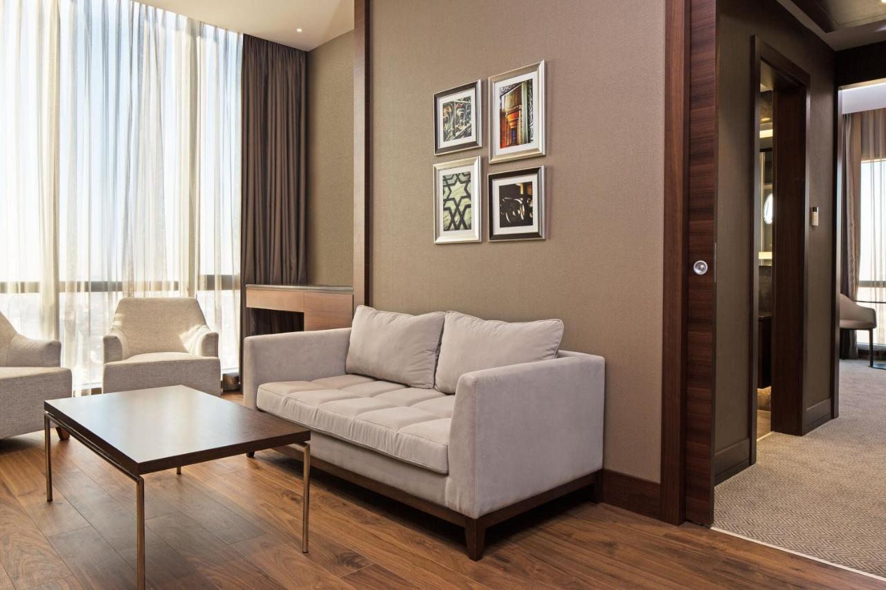 Sheraton Grand Istanbul Atasehir Exterior photo