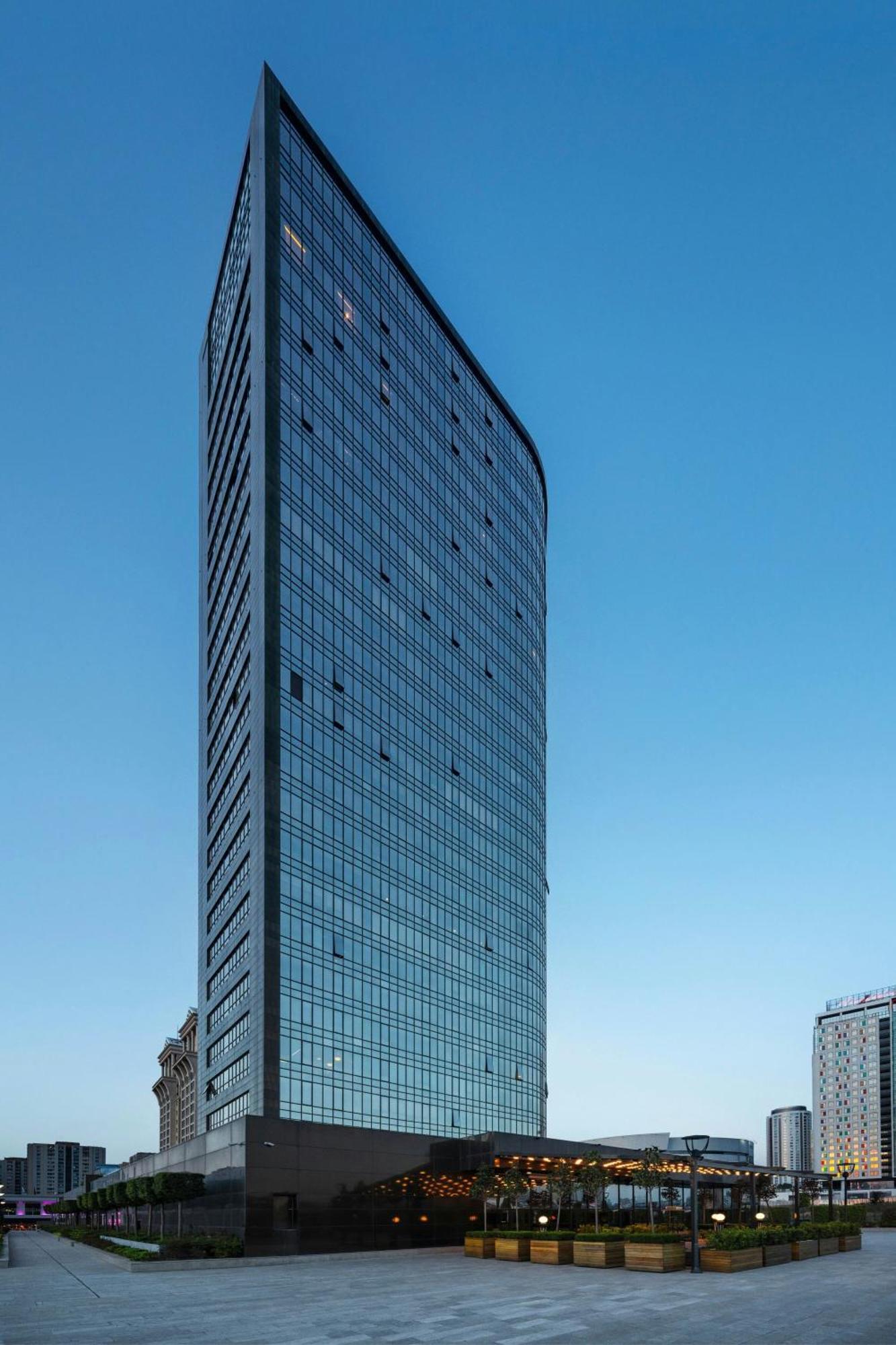 Sheraton Grand Istanbul Atasehir Exterior photo